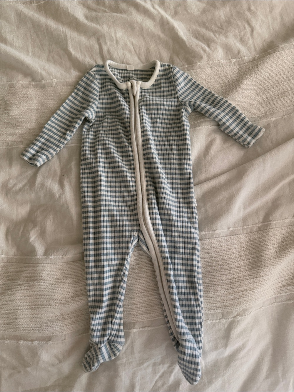 Mori Ribbed Clever Zip Footied Baby Pajamas
